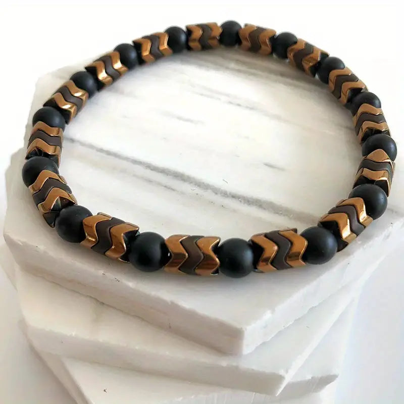Black Onyx Round Bead & Arrow Stone Bead Bracelet