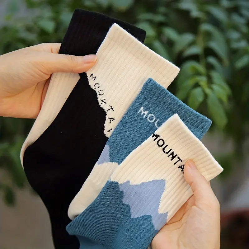 Mountain Lovers Socks Set