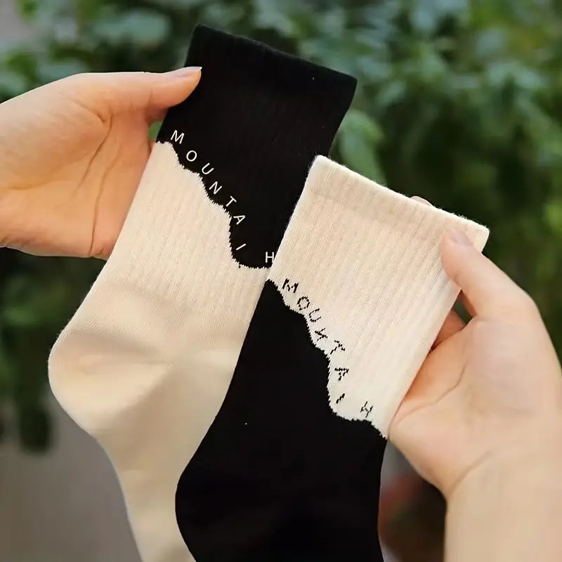 Mountain Lovers Socks Set