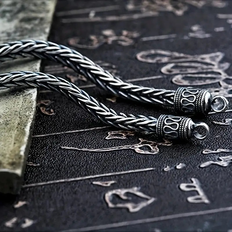 Alloy Street Bracelet with Vintage Braided Design