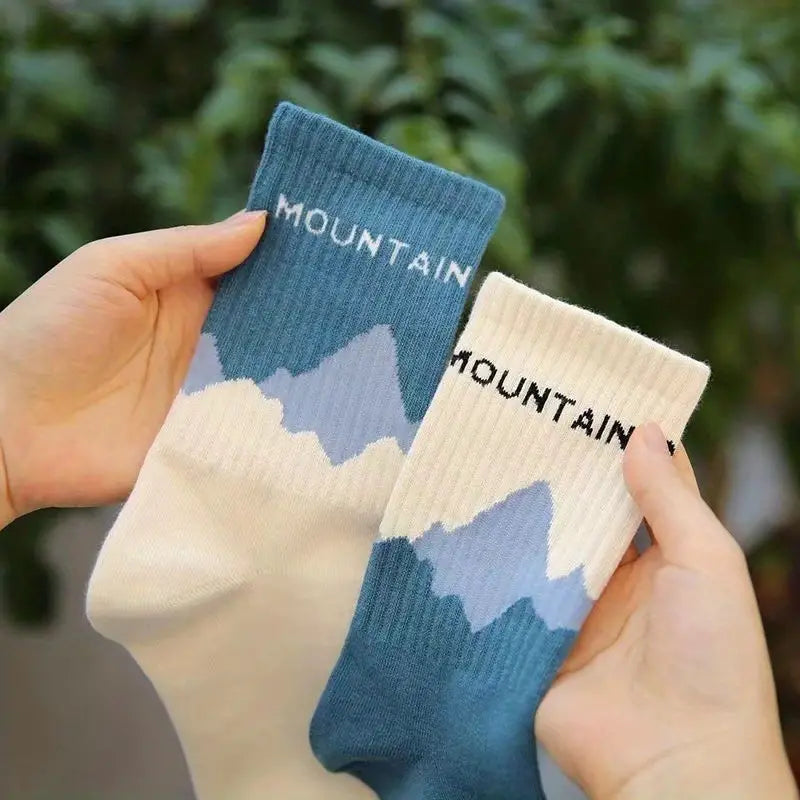 Mountain Lovers Socks Set